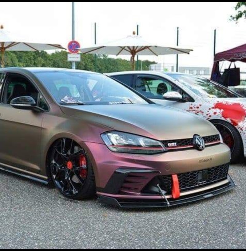 Deimo cars photo 3