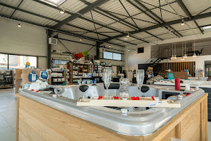 Photo n°2 de M.F Piscines à Chenôve (Magasin d'articles de sauna)