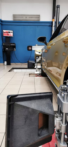 Auto-Bolex Ożarowska 40, 05-850 Ożarów Mazowiecki, Polska