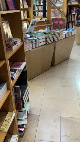 Opinii despre Athenaeum - Beaune în Dijon - Librairie