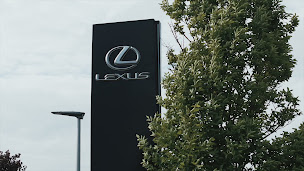 Photo n°2 de LEXUS BERNIER ORLEANS à Olivet (Vendeur de voitures d'occasion)