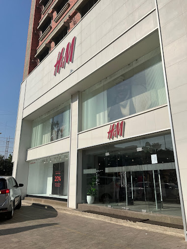 Af1qipmmlt2os3vhpubsdjsiekfcroqz6etkegah2l5x=s508 K No