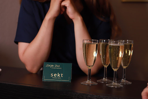 Beauty-Salon „Sekt“ - Magdeburg - Thumbnail