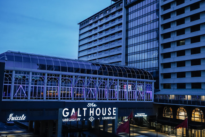 The Galt House Hotel by null