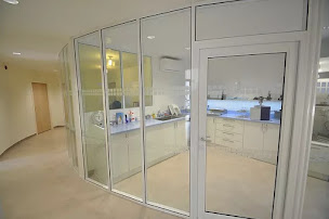 Photo n°2 de Docteur Antoine Hirardot à Le Mans (Dentiste)