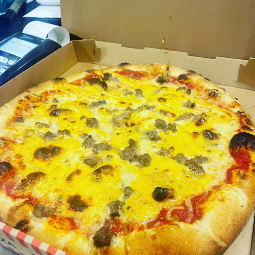 Photo 1 - Top Pizza