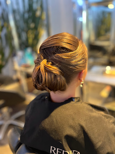 Loft Salon By Redken - Thumbnail