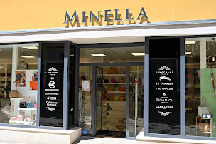 Photo n°10 de MINELLA Maroquinerie à Auxerre (Magasin de chaussures)
