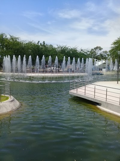 Photos of Zona Comercial Nuevo Tarqui