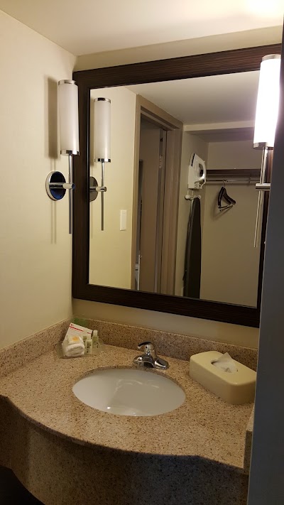 Photos of Holiday Inn Harrisburg (Hershey Area) I-81