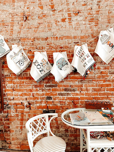 Annie Rae Boutique - Thumbnail