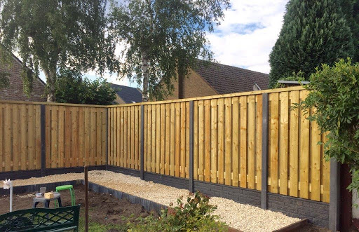 Daams Houthandel, Fence Construction & Paving B.V.
