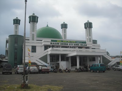 Photos of Kuningan Central Mosque