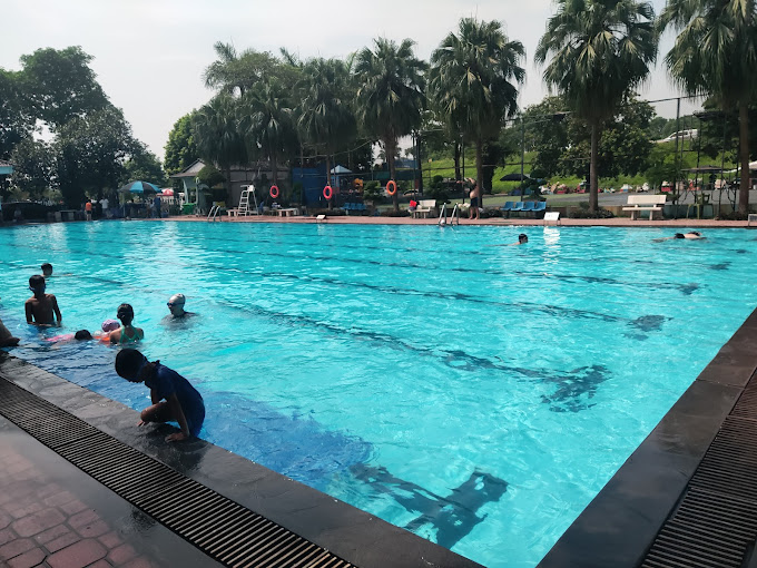 Khu Vui Chơi Giải Trí Phương Hiền Chi