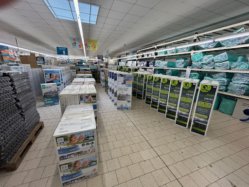 Photo de Cash Piscines à Abrest (03200)