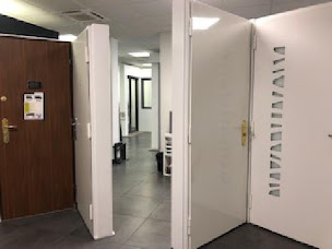 Photo n°4 de JLR ALU - Point Fort Fichet à Saint-Barthélemy-d'Anjou (Vitrier)