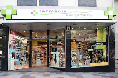 Photos of Farm&agrave;cia Carlemany