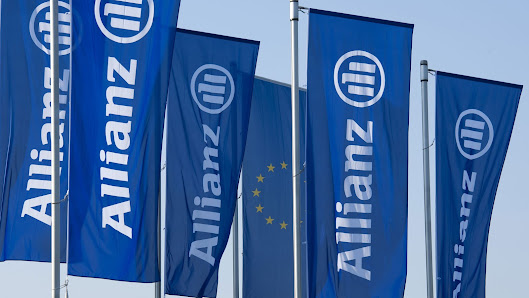 Allianz Versicherung Robert Laumer Generalvertretung in Blaibach Badstraße 5, 93476 Blaibach