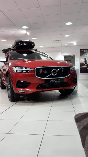 Squire Furneaux Guildford Volvo Cars - Thumbnail