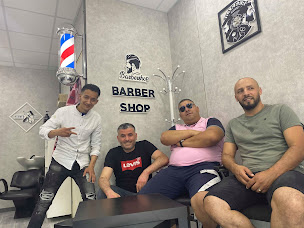 Photo n°7 de Mr & Mme Barbershop à Argenteuil (Salon de coiffure)