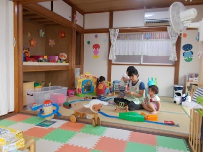 保育園 ぴーかぶー
