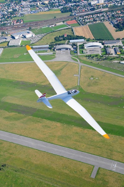 Photos of Wels Airport, flying club white seagull Wels