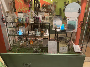 Photo n°9 de Les Bienfaits Naturels à Fontenay-sous-Bois (Magasin de cannabis)