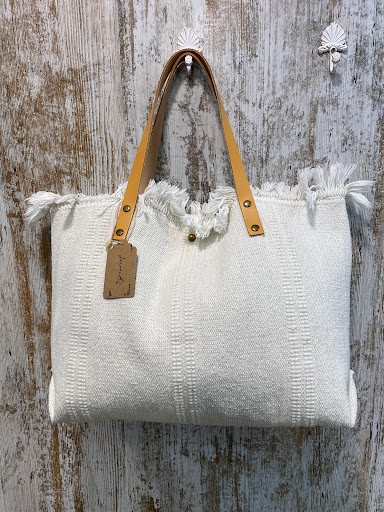 Jazmin BH - Thumbnail