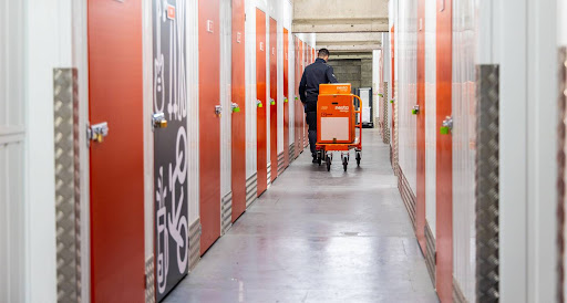 Nesta Self Storage Sandyford - Dublin Storage Units - Thumbnail