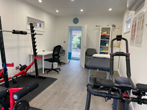 Performance Physio Beeston - Visual