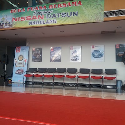 Photos of Nissan Datsun Magelang