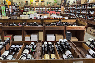 Photo n°3 de M. Cave à Saint-Priest-en-Jarez (Caviste)