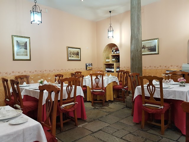 Taberna Al Pie de la Torre