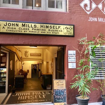 John Mills Himself - Thumbnail