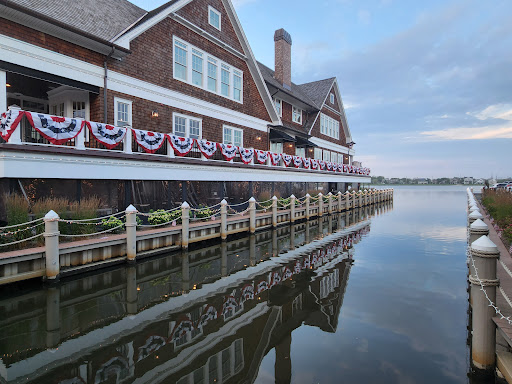 Charlies of Bay Head - Thumbnail