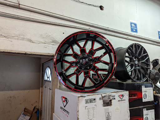 Omar's Tire Services - Visual