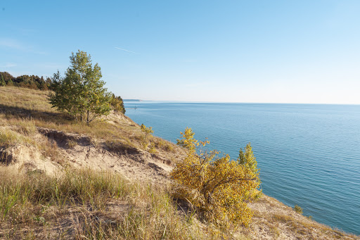 Lake Bluff Preserve - Thumbnail