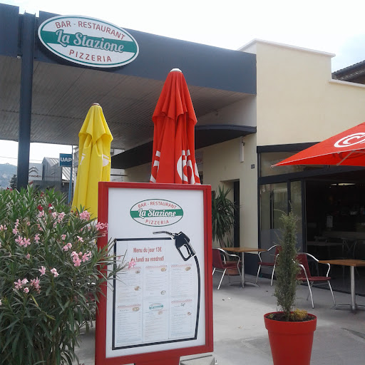 Photo 6 - Pili Pili pizza