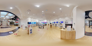 Photo n°14 de Boutique SFR Arles à Arles (Opérateur téléphonique)