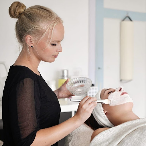 Eline's Beauty Salon - Thumbnail