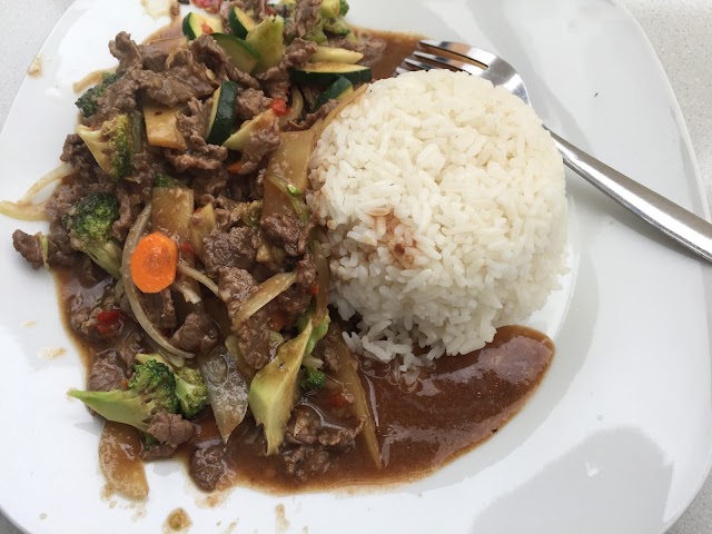 Leks Thai Küche