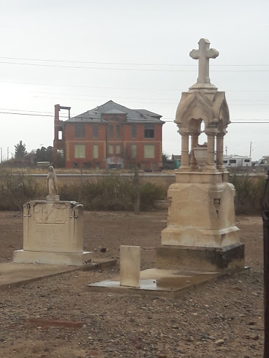 Toyah Old Cemetery - Thumbnail
