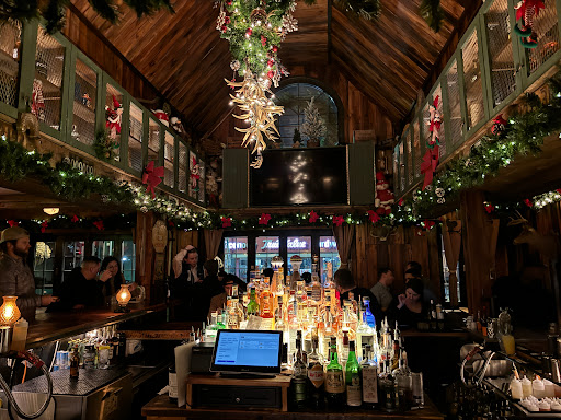 Hunter's Kitchen and Bar