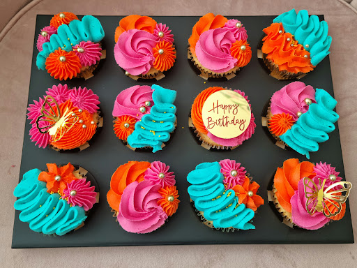 Creative Cakes by Lucy - Thumbnail