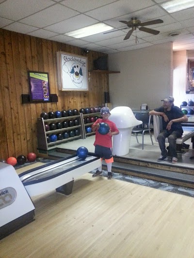 Photos of Stockbridge Bowl & Sparty Victors Bar & Grill