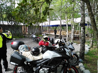 Photos of MotoCamp Puc&oacute;n