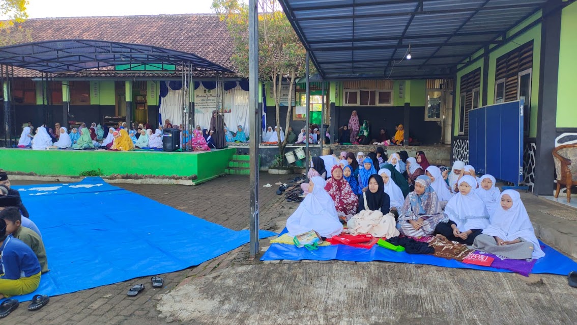 SDN  3 Depok