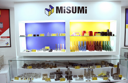 Af1qipmmllqfrchq5883rvw3fdvpak1w6th8xh0gf2ji=s444 K No