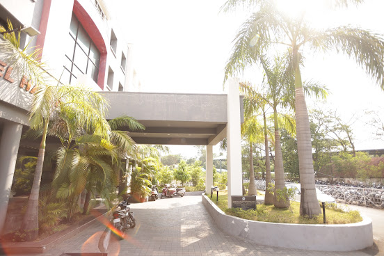 Max Hotels Jabalpur by null