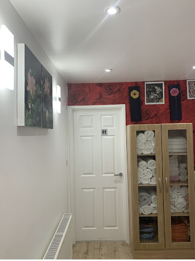 Fern wonder Thai Massage - Thumbnail